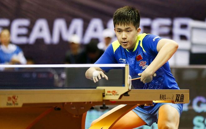 团队配合努 团队配合努