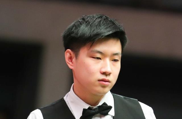 将伍恩佑迎 将伍恩佑迎