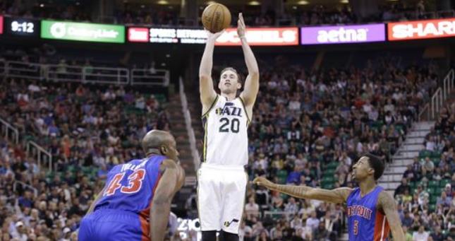 球迷谈到布 球迷谈到布